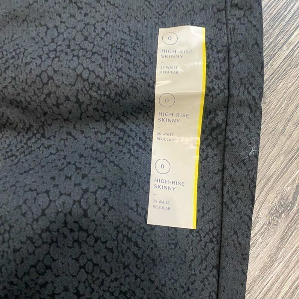 NWT Universal Thread High Rise Skinny Jean - Picture 11 of 11